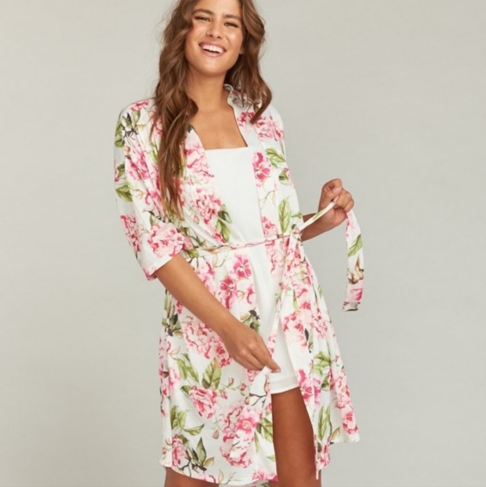 Show me your Mumu Brie robe garden of blooms floral roses